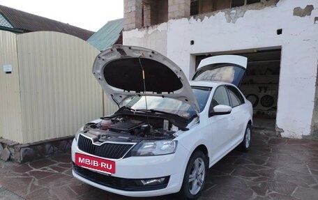 Skoda Rapid I, 2017 год, 1 350 000 рублей, 6 фотография