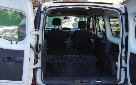 Renault Kangoo II рестайлинг, 2018 год, 1 800 000 рублей, 5 фотография