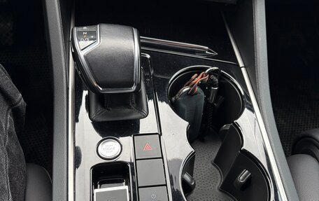 Volkswagen Touareg III, 2018 год, 4 290 000 рублей, 11 фотография