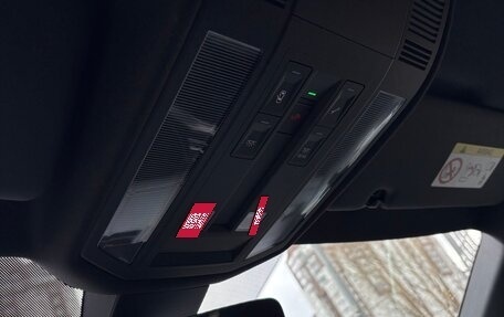 Volkswagen Touareg III, 2018 год, 4 290 000 рублей, 14 фотография