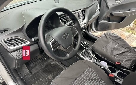 Hyundai Solaris II рестайлинг, 2017 год, 1 250 000 рублей, 6 фотография