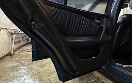 Mercedes-Benz E-Класс, 1995 год, 270 000 рублей, 10 фотография