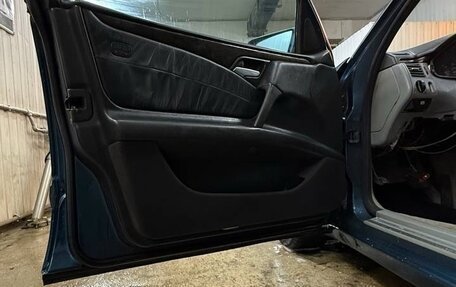 Mercedes-Benz E-Класс, 1995 год, 270 000 рублей, 8 фотография