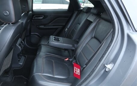 Jaguar F-Pace, 2016 год, 3 099 000 рублей, 8 фотография