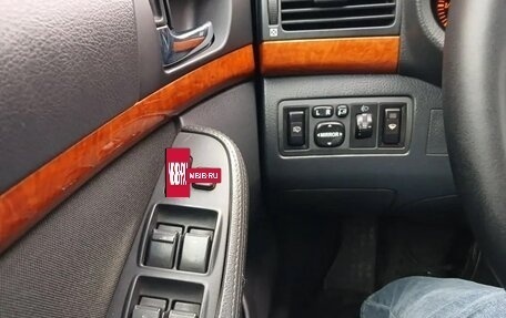 Toyota Avensis III рестайлинг, 2008 год, 690 000 рублей, 20 фотография