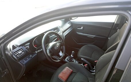 KIA Rio III рестайлинг, 2013 год, 550 000 рублей, 10 фотография