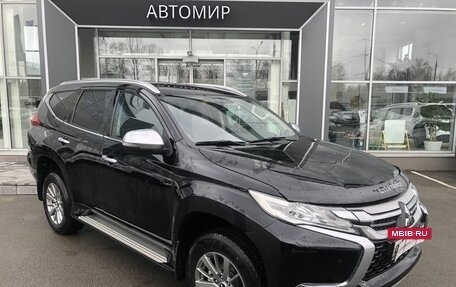 Mitsubishi Pajero Sport III рестайлинг, 2018 год, 2 750 000 рублей, 3 фотография