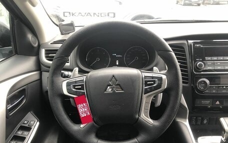 Mitsubishi Pajero Sport III рестайлинг, 2018 год, 2 750 000 рублей, 12 фотография