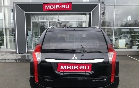 Mitsubishi Pajero Sport III рестайлинг, 2018 год, 2 750 000 рублей, 6 фотография