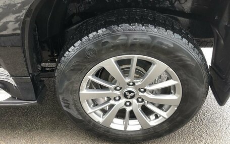 Mitsubishi Pajero Sport III рестайлинг, 2018 год, 2 750 000 рублей, 15 фотография