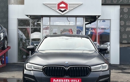 BMW 5 серия, 2021 год, 4 900 000 рублей, 2 фотография