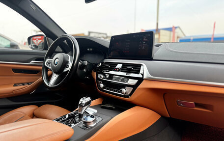 BMW 5 серия, 2021 год, 4 900 000 рублей, 32 фотография