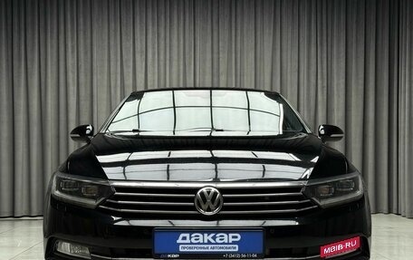 Volkswagen Passat B8 рестайлинг, 2018 год, 1 949 000 рублей, 2 фотография