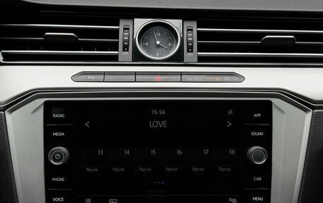 Volkswagen Passat B8 рестайлинг, 2018 год, 1 949 000 рублей, 14 фотография