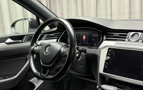 Volkswagen Passat B8 рестайлинг, 2018 год, 1 949 000 рублей, 11 фотография