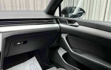 Volkswagen Passat B8 рестайлинг, 2018 год, 1 949 000 рублей, 12 фотография