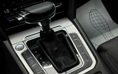 Volkswagen Passat B8 рестайлинг, 2018 год, 1 949 000 рублей, 16 фотография