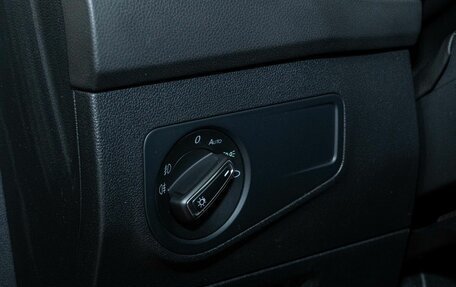 Volkswagen Tiguan II, 2017 год, 2 677 000 рублей, 15 фотография