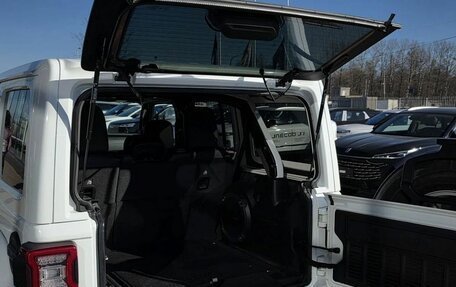 Jeep Wrangler, 2021 год, 5 692 000 рублей, 9 фотография