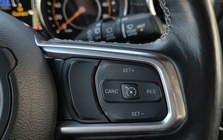 Jeep Wrangler, 2021 год, 5 692 000 рублей, 14 фотография