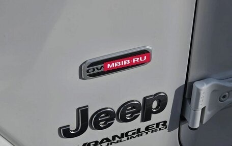 Jeep Wrangler, 2021 год, 5 692 000 рублей, 10 фотография