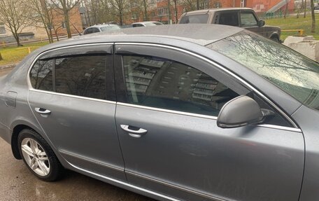 Skoda Superb III рестайлинг, 2009 год, 600 000 рублей, 4 фотография