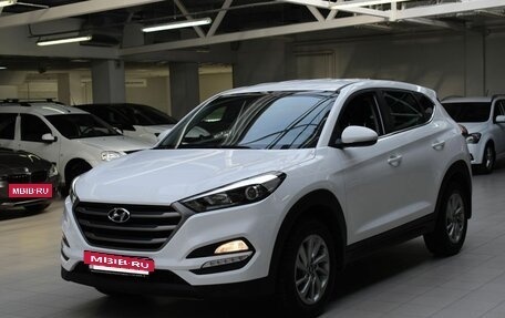 Hyundai Tucson III, 2017 год, 1 999 000 рублей, 3 фотография