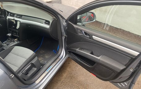 Skoda Superb III рестайлинг, 2009 год, 600 000 рублей, 15 фотография