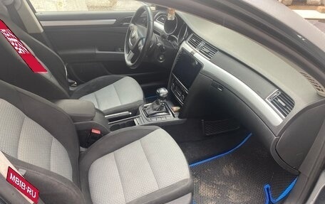 Skoda Superb III рестайлинг, 2009 год, 600 000 рублей, 16 фотография