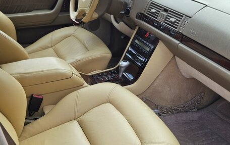 Mercedes-Benz S-Класс, 1995 год, 2 000 000 рублей, 7 фотография