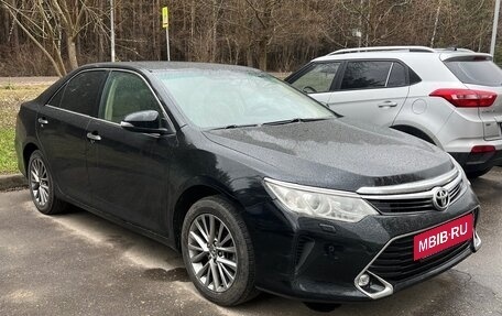 Toyota Camry, 2016 год, 1 600 000 рублей, 2 фотография