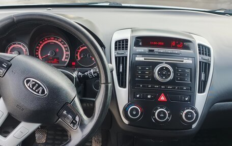 KIA cee'd I рестайлинг, 2011 год, 610 000 рублей, 2 фотография