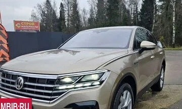 Volkswagen Touareg III, 2018 год, 4 500 000 рублей, 4 фотография
