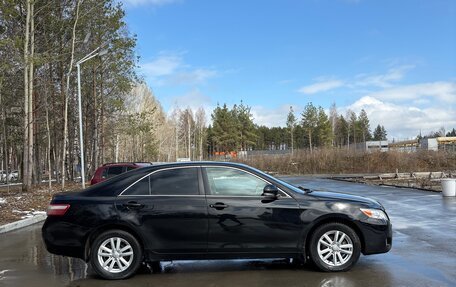 Toyota Camry, 2010 год, 950 000 рублей, 4 фотография