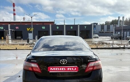 Toyota Camry, 2010 год, 950 000 рублей, 7 фотография