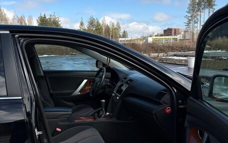 Toyota Camry, 2010 год, 950 000 рублей, 17 фотография