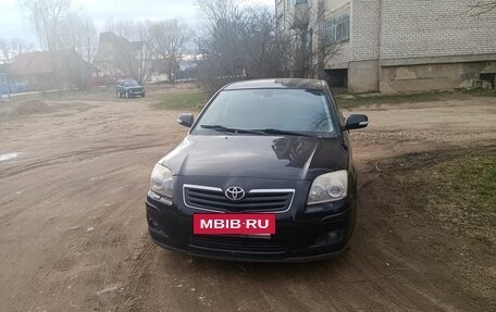 Toyota Avensis III рестайлинг, 2006 год, 700 000 рублей, 5 фотография