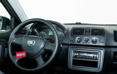 Skoda Fabia II, 2013 год, 566 000 рублей, 13 фотография