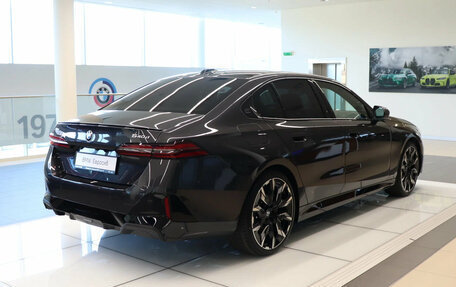 BMW 5 серия, 2025 год, 14 190 000 рублей, 7 фотография