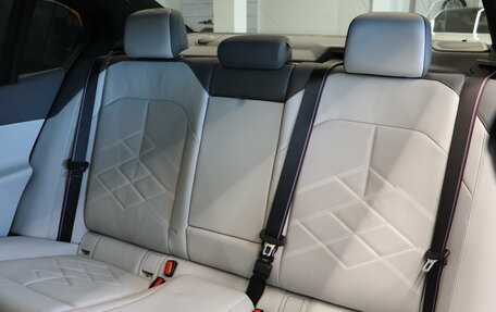 BMW 5 серия, 2025 год, 14 190 000 рублей, 20 фотография