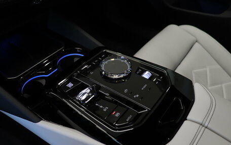 BMW 5 серия, 2025 год, 14 190 000 рублей, 24 фотография