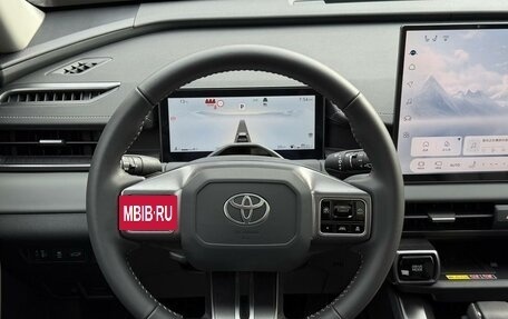 Toyota RAV4, 2026 год, 4 500 000 рублей, 25 фотография