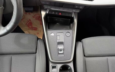 Audi A3, 2021 год, 2 300 000 рублей, 17 фотография