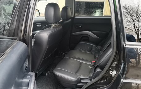 Mitsubishi Outlander III рестайлинг 3, 2008 год, 1 150 000 рублей, 11 фотография