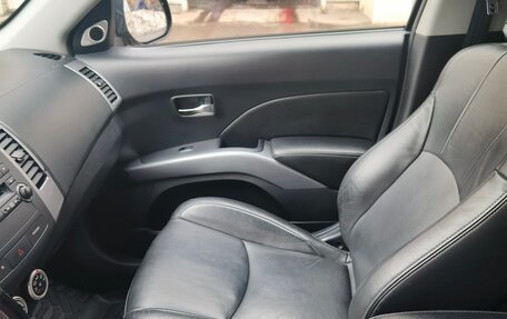 Mitsubishi Outlander III рестайлинг 3, 2008 год, 1 150 000 рублей, 17 фотография