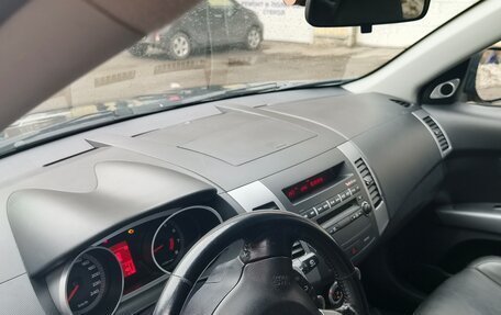 Mitsubishi Outlander III рестайлинг 3, 2008 год, 1 150 000 рублей, 18 фотография