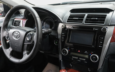 Toyota Camry, 2014 год, 1 699 000 рублей, 20 фотография