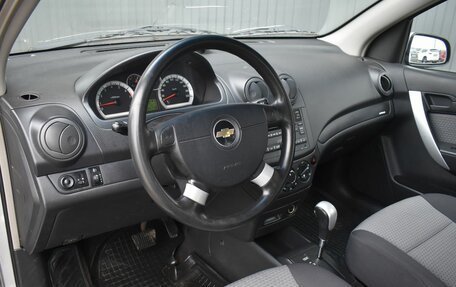 Chevrolet Aveo III, 2010 год, 569 999 рублей, 15 фотография