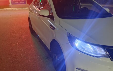 KIA Rio III рестайлинг, 2015 год, 740 000 рублей, 1 фотография