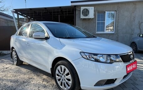 KIA Cerato III, 2011 год, 650 000 рублей, 1 фотография